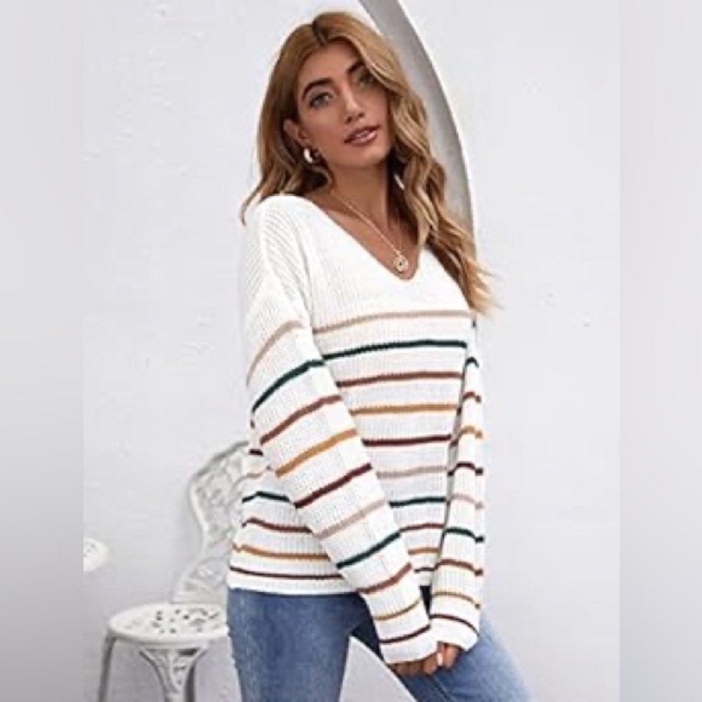SHEIN Sweater Stripped V Neck Cream White size Medium - Picture 1 of 9
